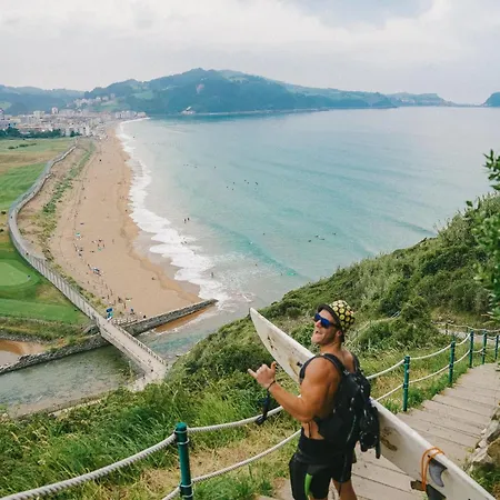 San Sebastian Surf And Party Hostel Aia